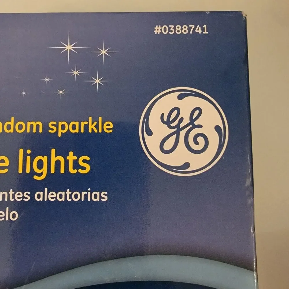 GE 150 Random Color Icicle House Holiday Lights‎ New #0388741